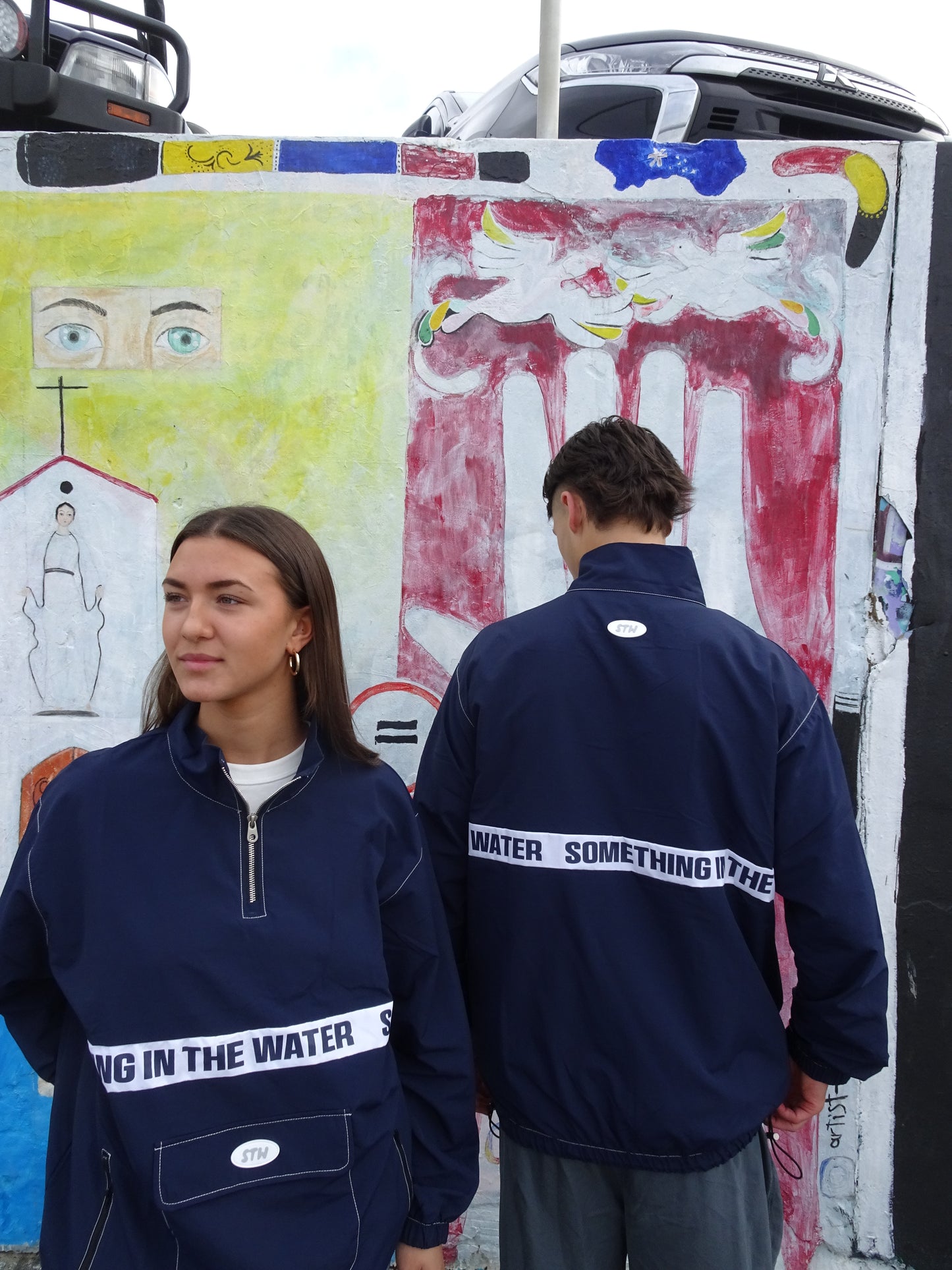 Coastal Windbreaker (Navy)