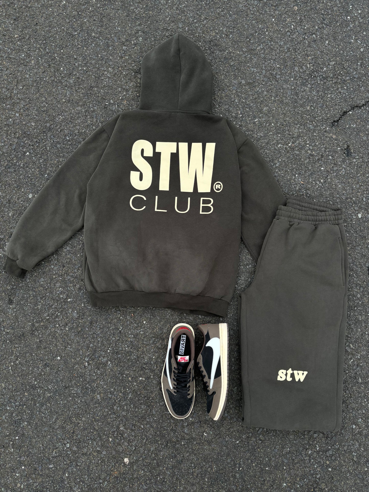 Clubby Hood