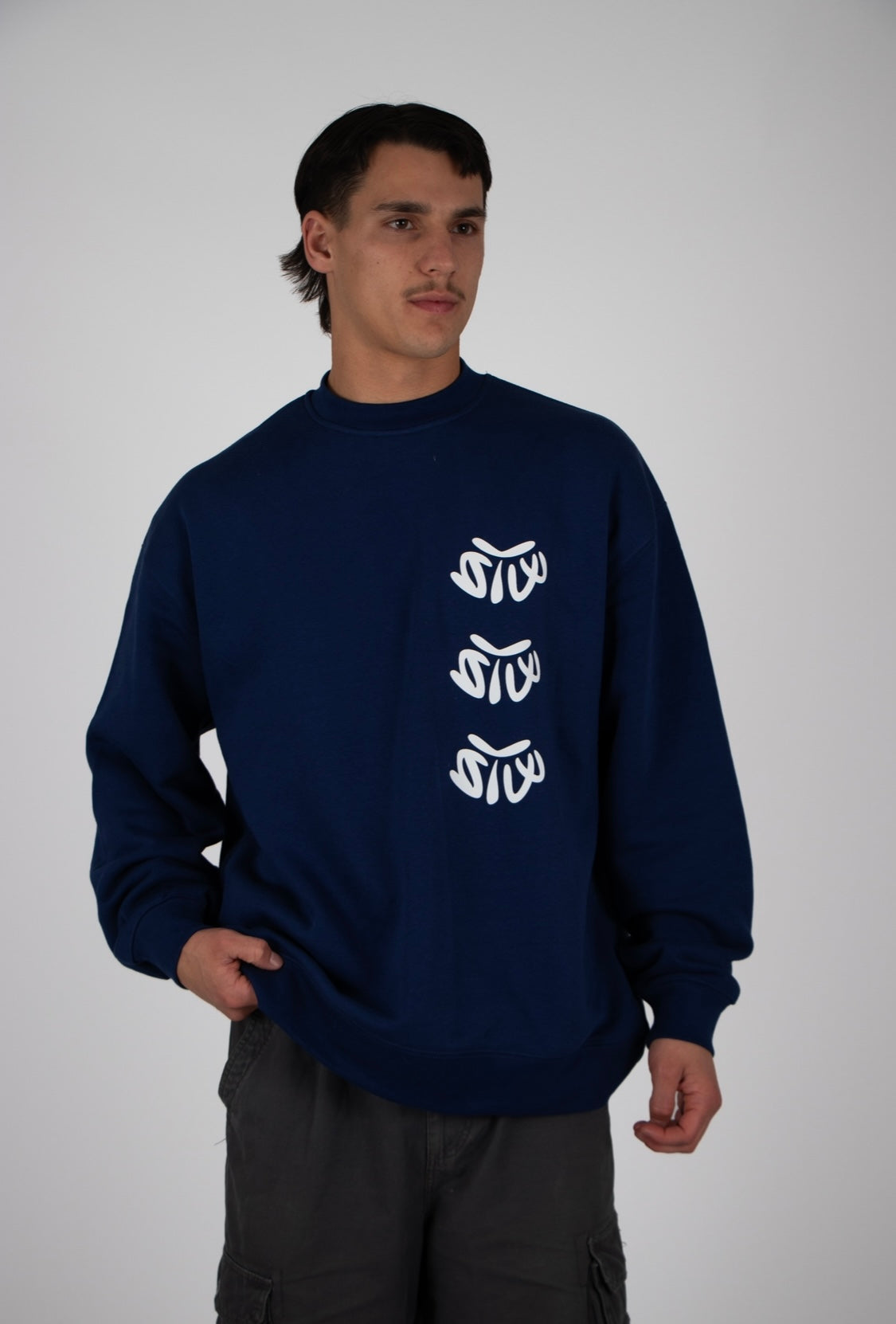 VINTAGE NAVY STW SWEATER